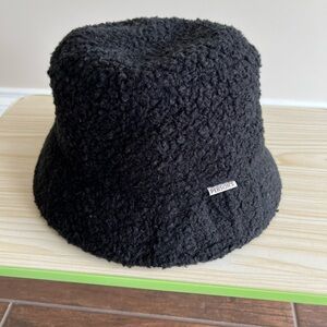 Woman winter faux fur camel teddy style fisherman bucket hat